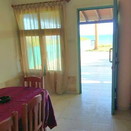Beach Front * Perivolia
