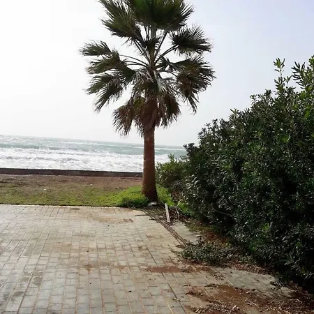 Beach Front Vila